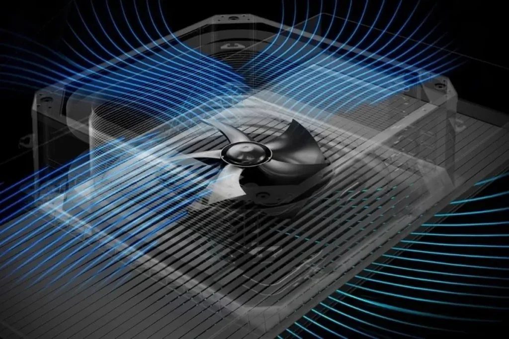 Fancoil sistemi iç ünitesi ve boru bağlantıları temiz ve bakımlı şekilde enerji verimliliği kontrol edilirken çekilmiş görüntü